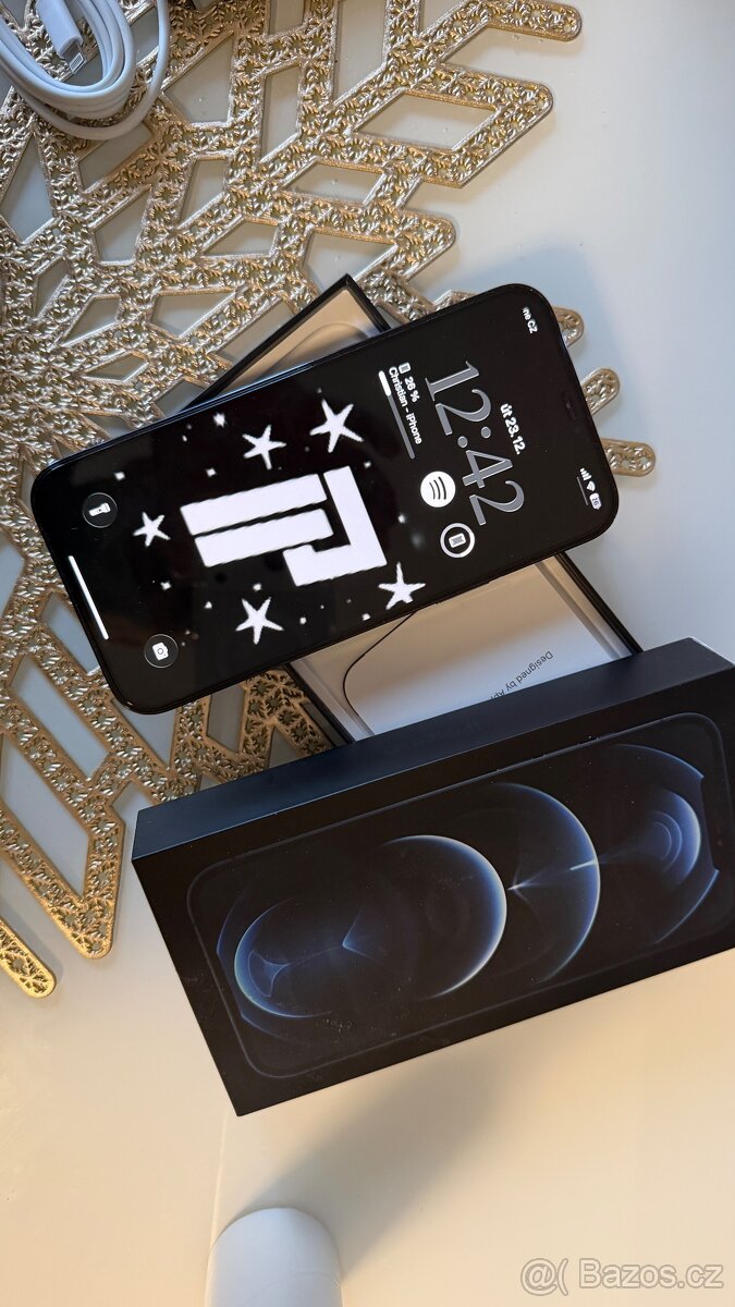 iPhone 12 Pro Max 128gb modrý - 2