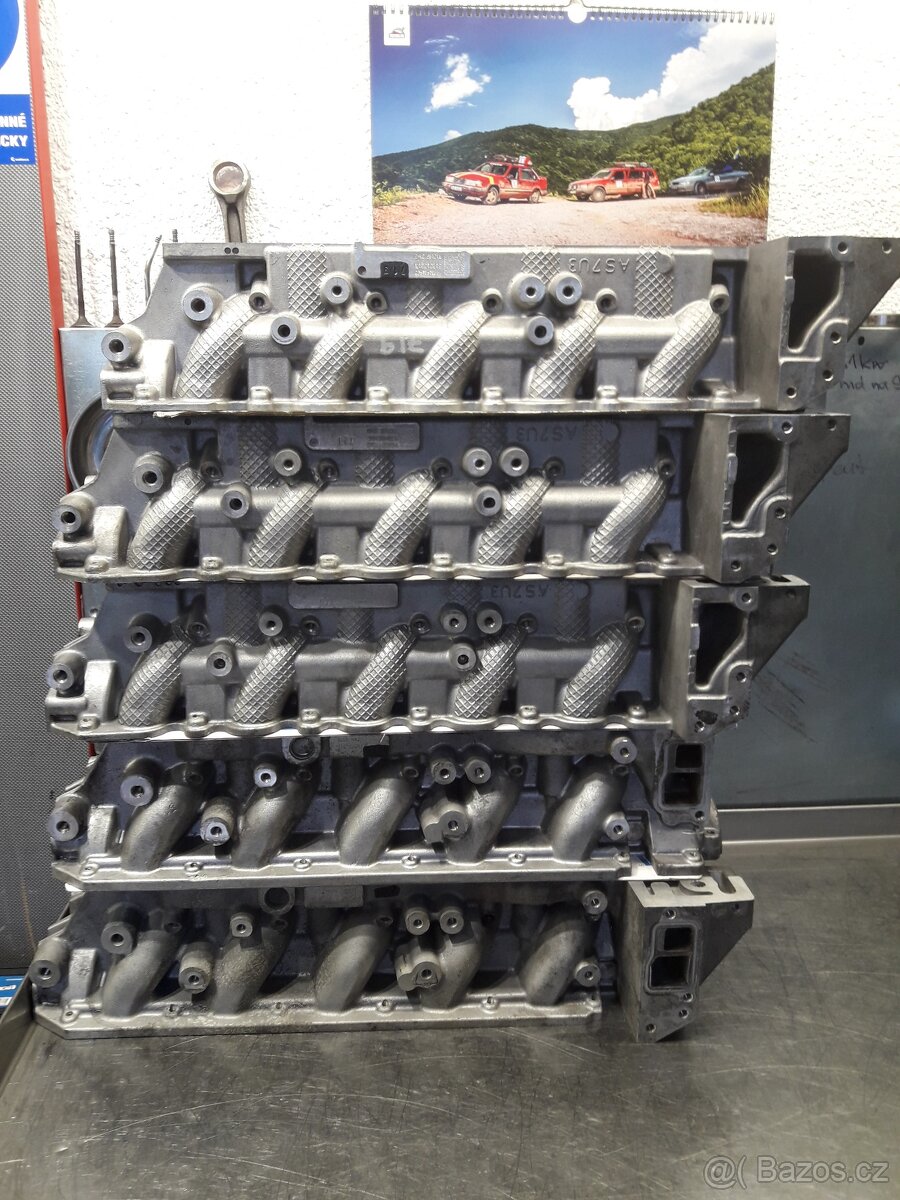 Volvo hlava motoru D5 136 kw - 2