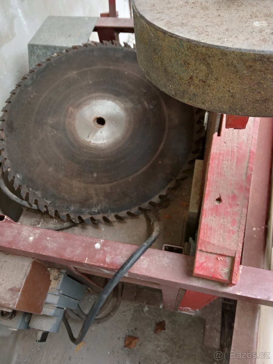 cirkulárka s kolébkou - 2