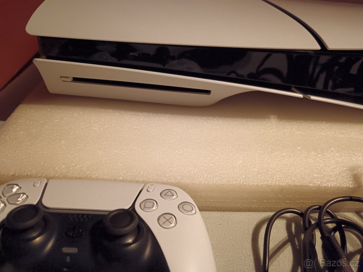 Sony PlayStation 5 slim s mechanikou,v záruce - 2