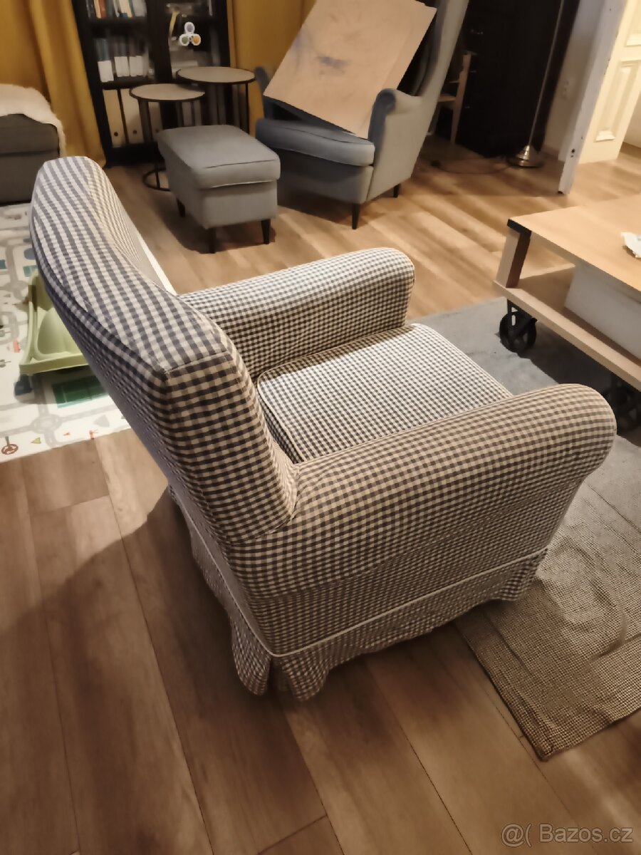 Křeslo - 2
