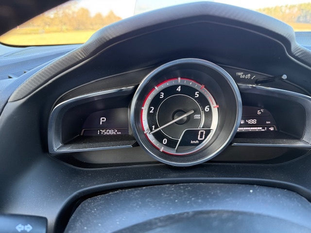 Mazda 3,... 2,2 Disel - 2