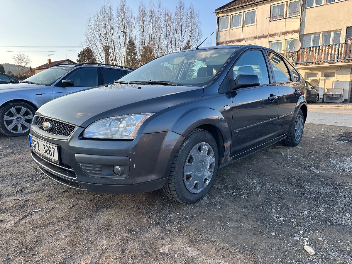 Ford Focus 1.6 benzín 2008 74kW - 2