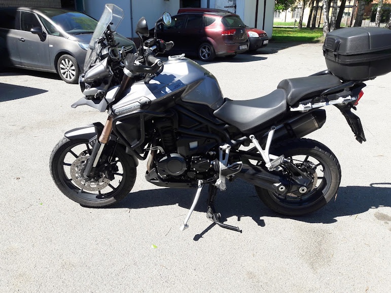 TRIUMPH TIGER 1200 EXPLOLER - 2