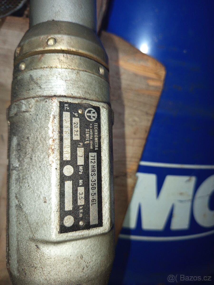 Skoda 706 mts sloupek rizeni - 2