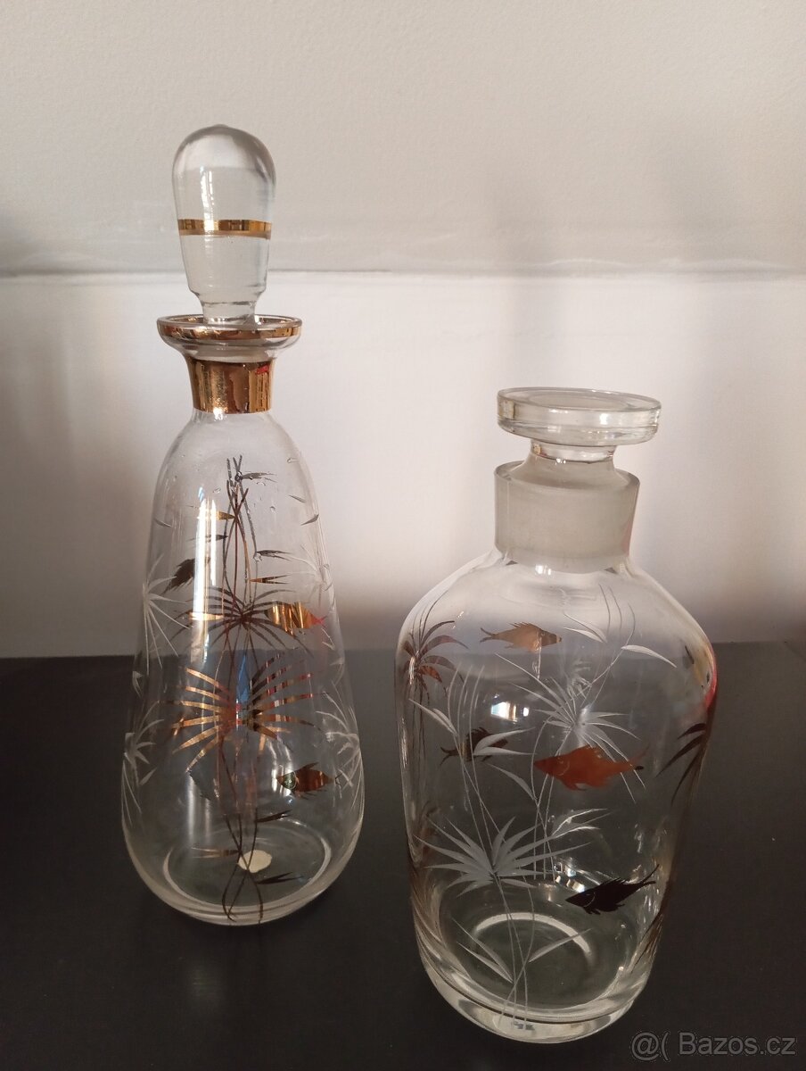 Stará zlacená karafa - 2