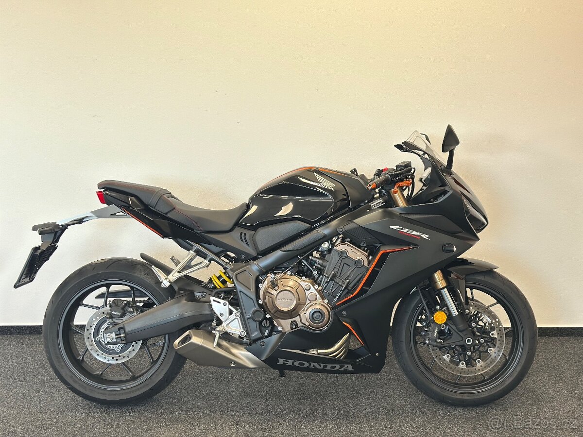 Honda CBR 650R - 2