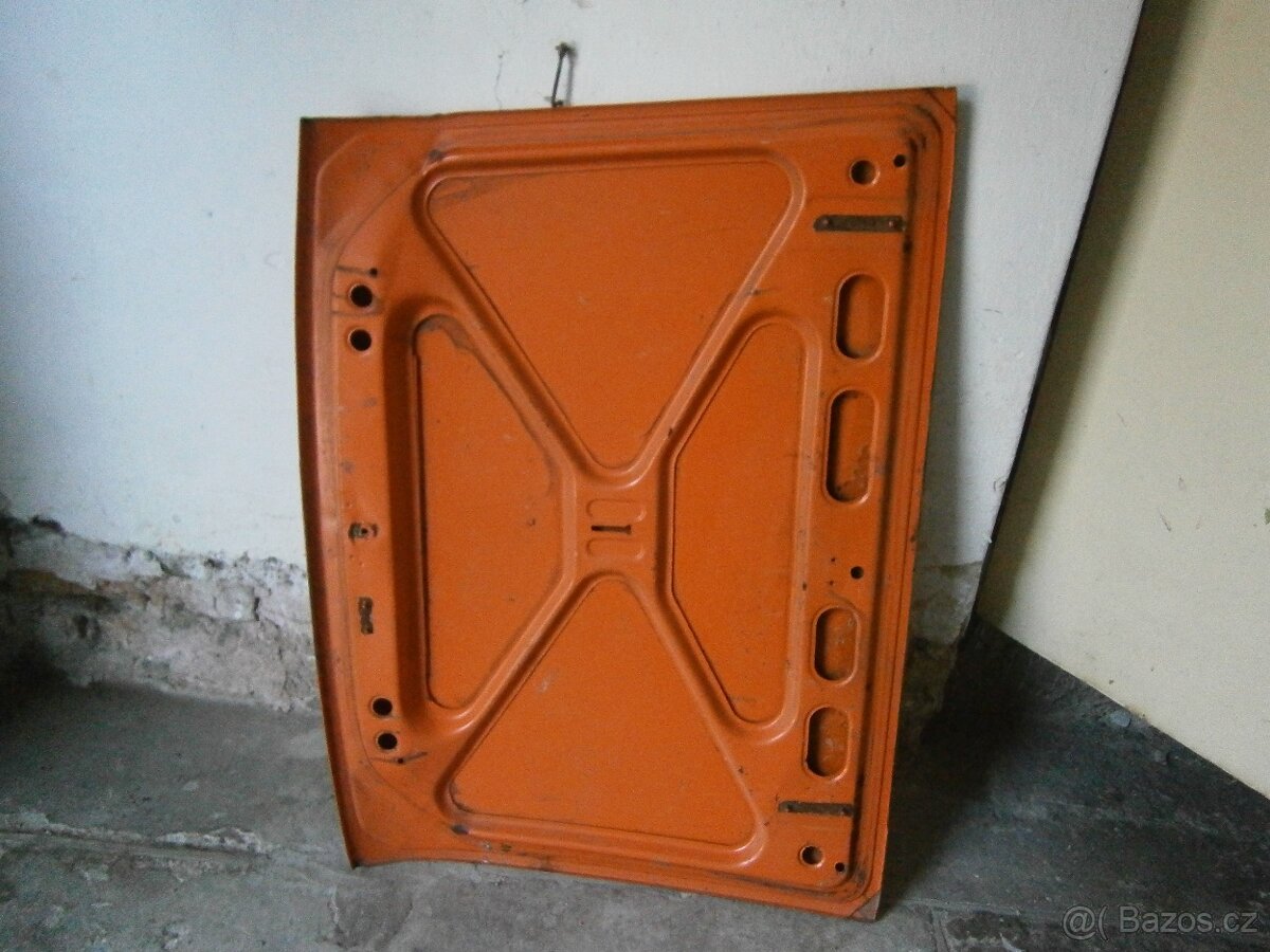 škoda 100 přední kapota - 2