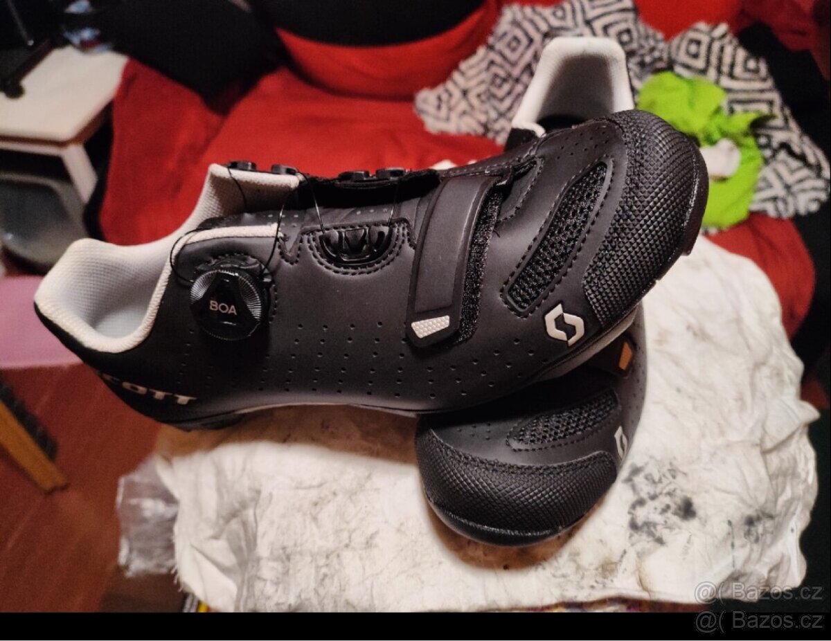 Scott MTB COMP BOA + Nášlapné pedály Shimano PD-M520 - 2