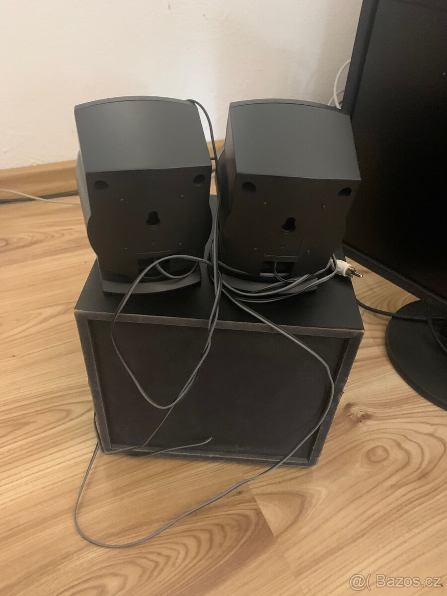 Prodam repraky + subwoofer - 2