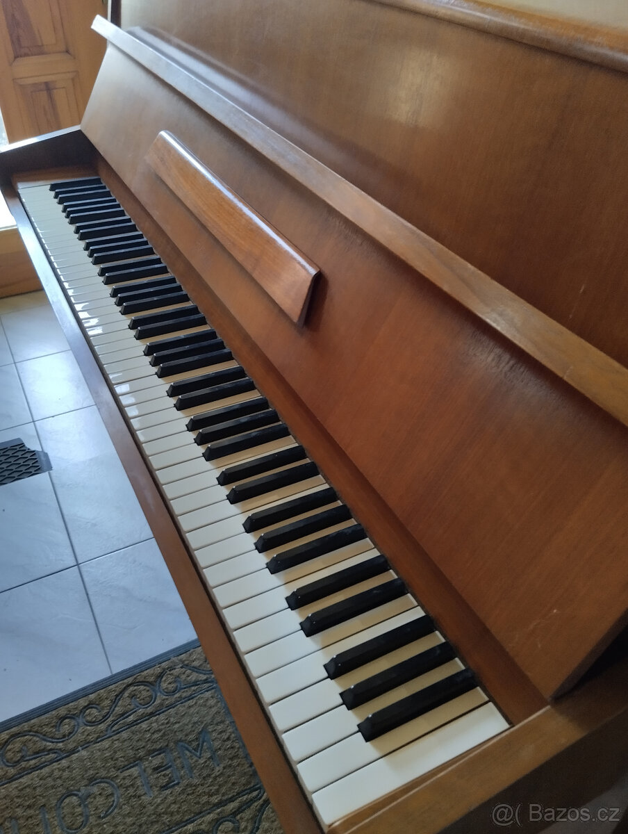 Prodám pianino Rösler - 2