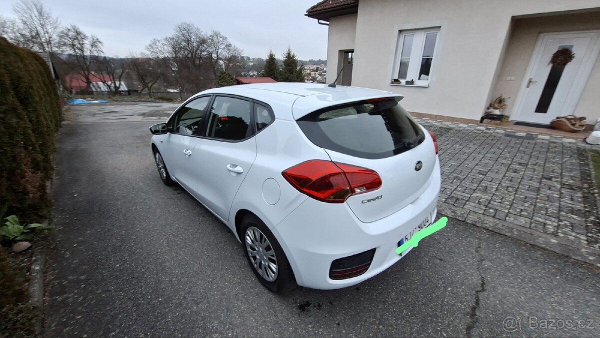 Kia Ceed 1.4 benzín - 2