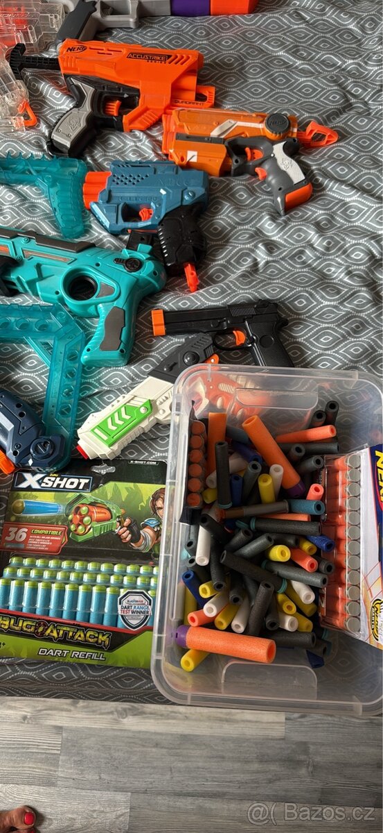 Sbírka dětských pistolí - 2