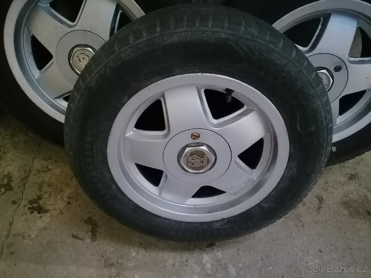 Alu kola Ford RS - 2