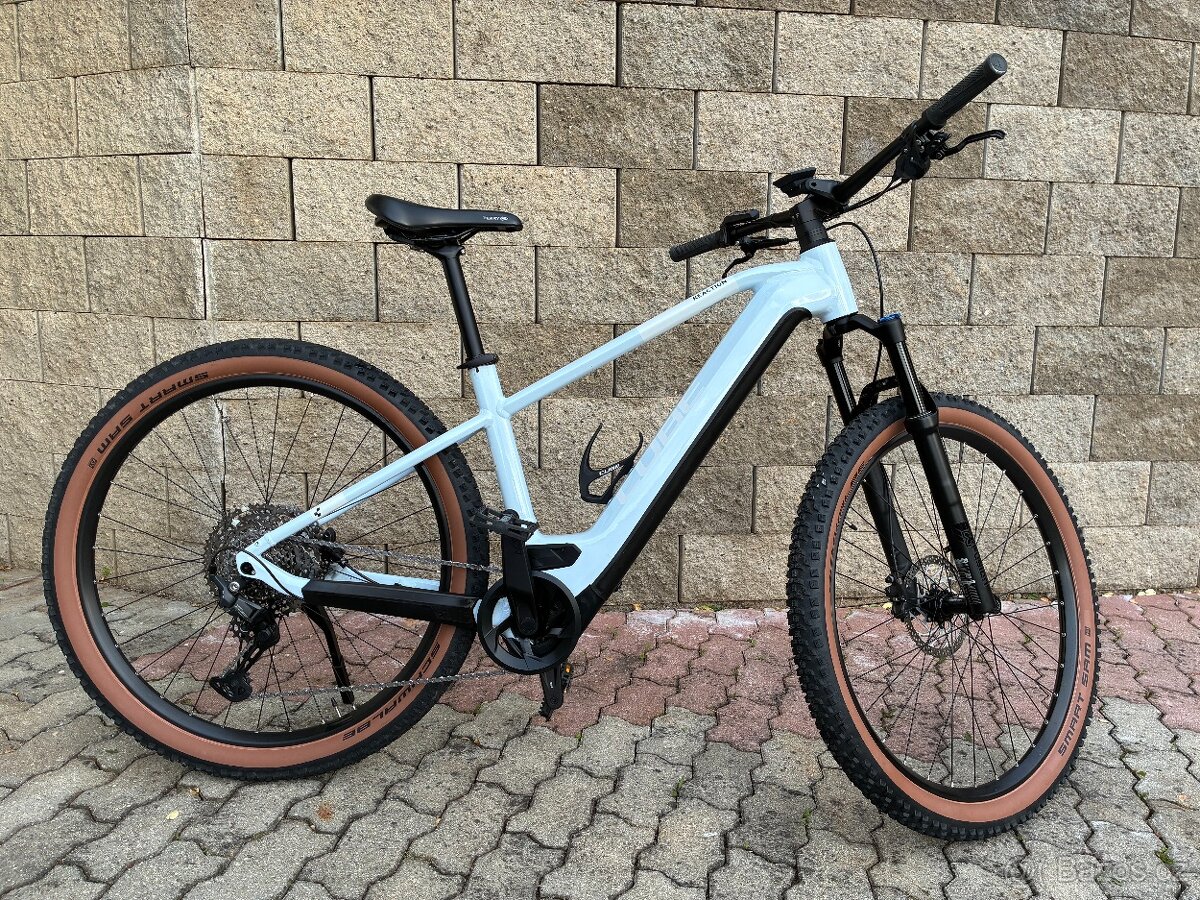 CUBE REACTION HYBRID PRO, 750Wh - 2