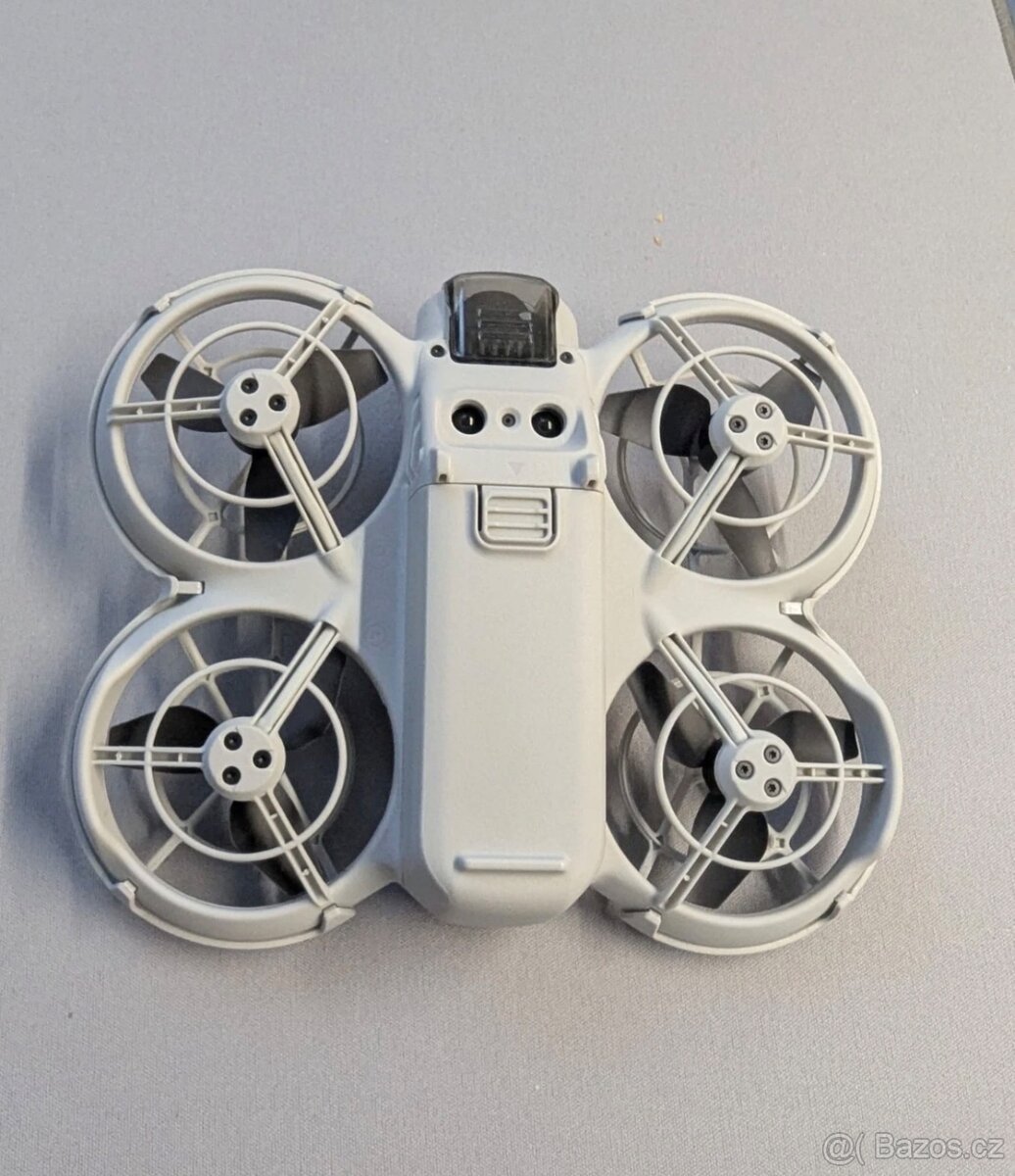 DJI neo v záruce. Top stav - 2
