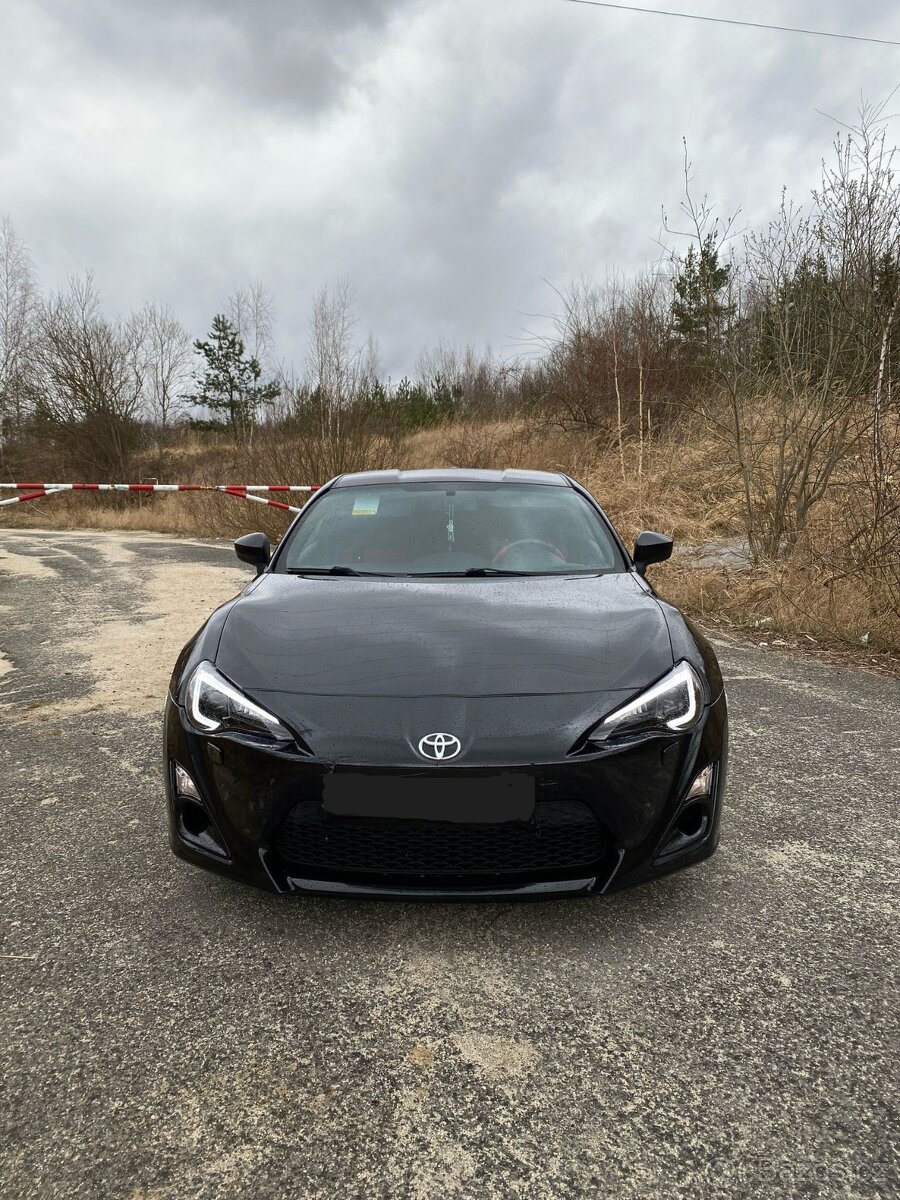Toyota GT86, Černá, r.v.2012, 109tis. KM. - 2