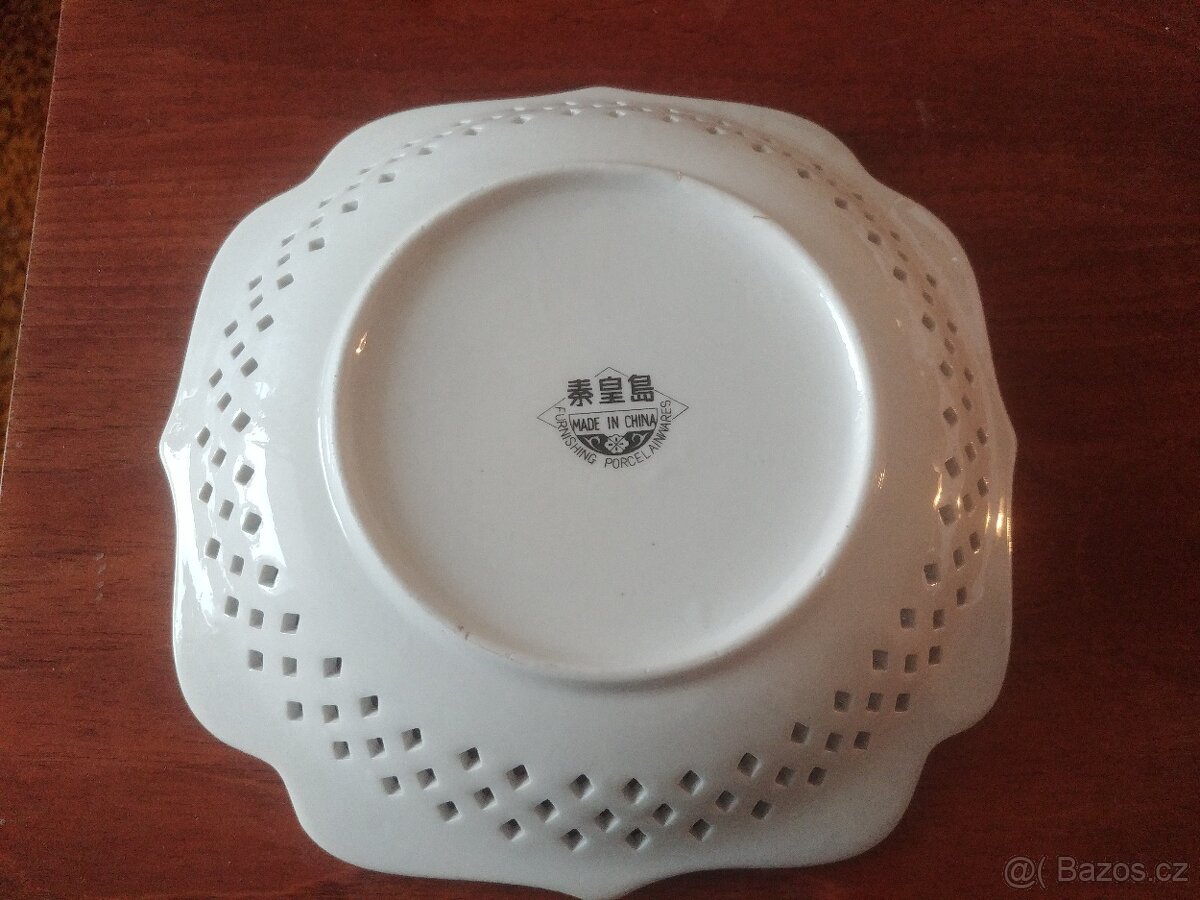 Čínský porcelán - ozdobný talíř - 2