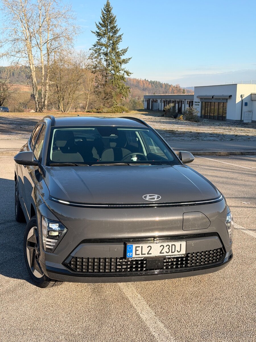 Kona Electric 64,8kWh 150kW odpočet DPH 1. majitel - 2