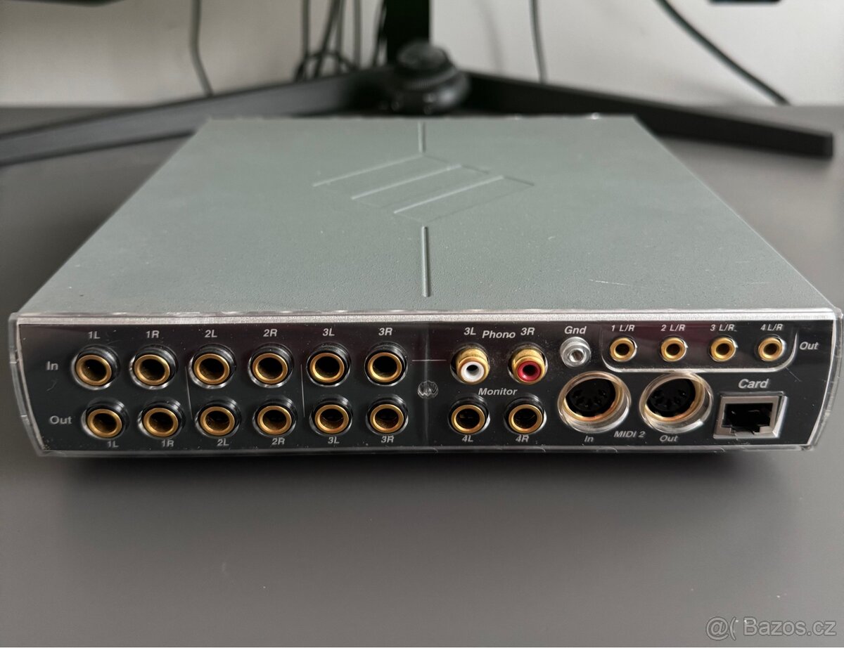 Creative professional E-mu 1820 - 2