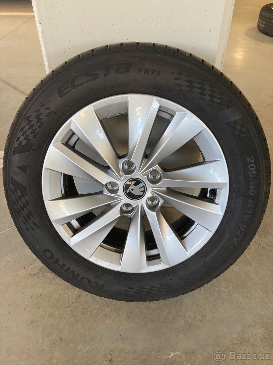 4 ks letní pneumatiky Kumho ECSTA PS71 205/60 r 16 92 V - 2