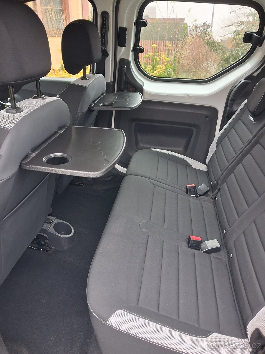 Dokker Stepway 1.5 DCI, 8/2019 165000km - 2