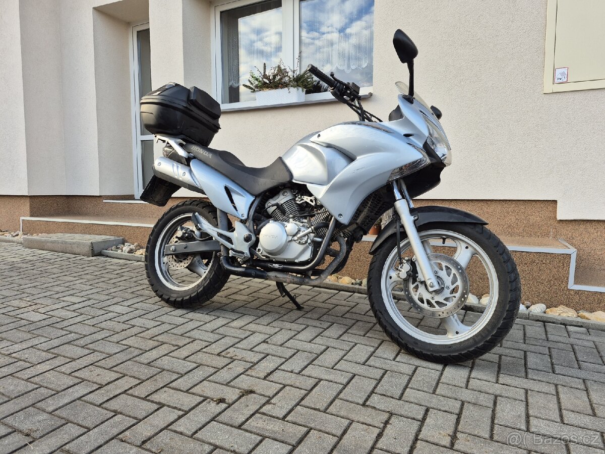 Honda Varadero 125 - 2