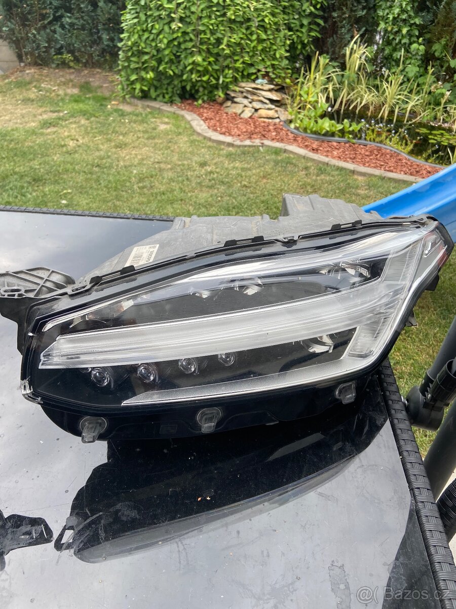 Volvo xc 90 světla - 2