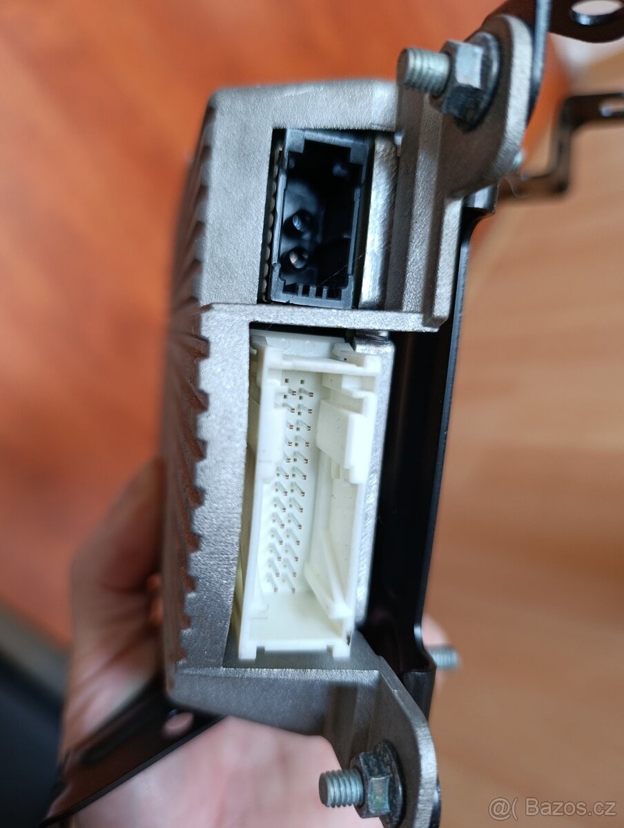 BMW Combox Telematics + HiFi zesilovač Harman Becker - 2