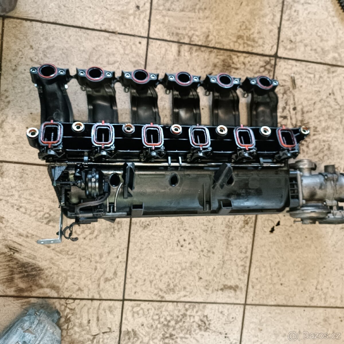 BMW E70 X5 sání - 2