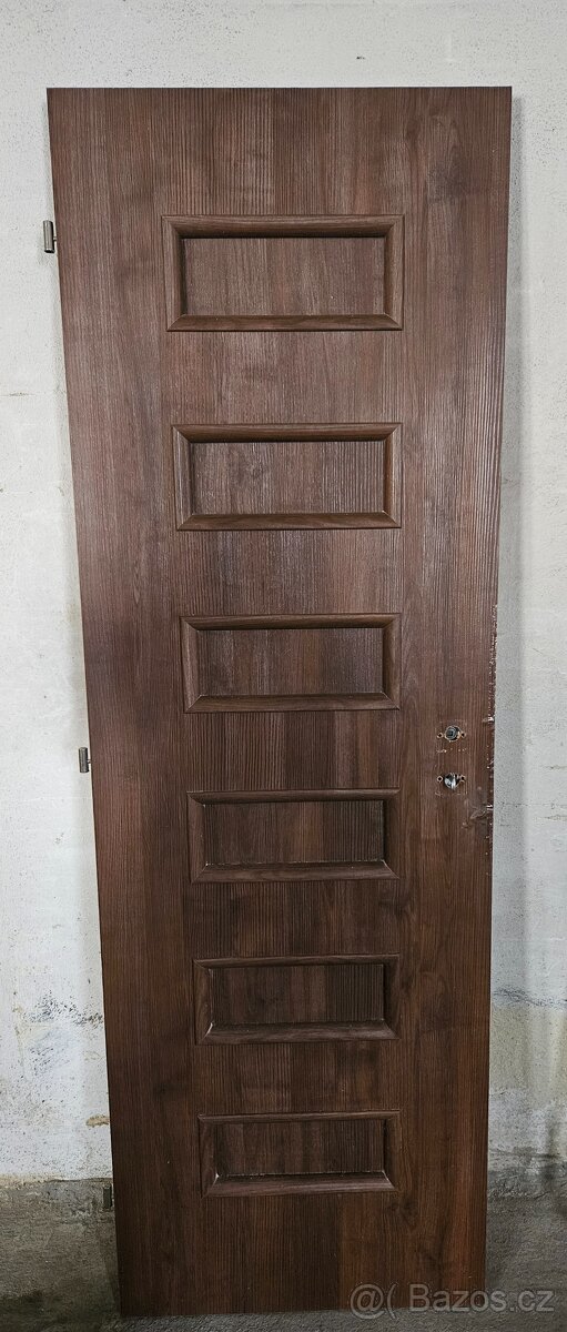 Plné dveře 60L - 2