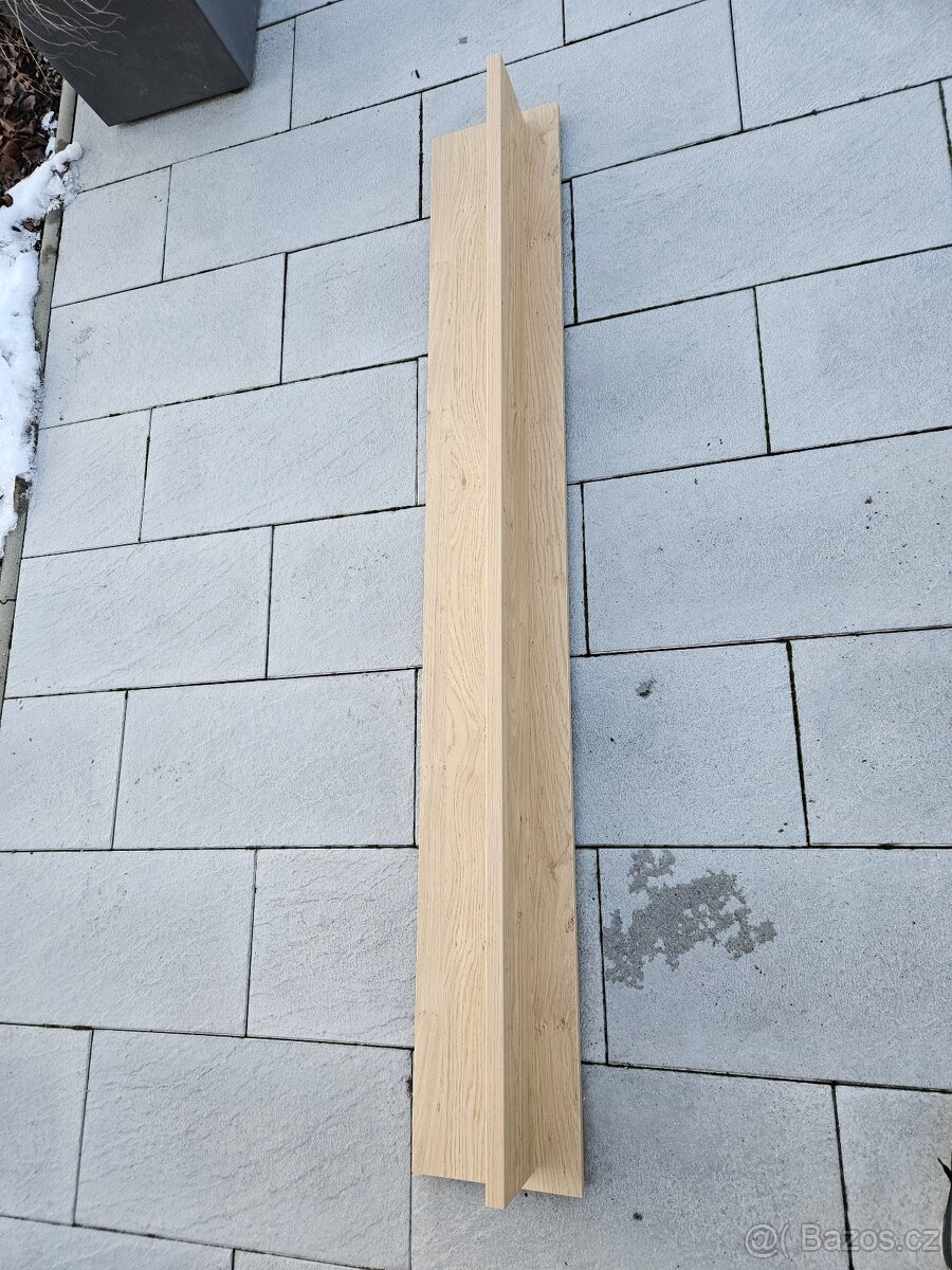 Nástěnná police dub - 2