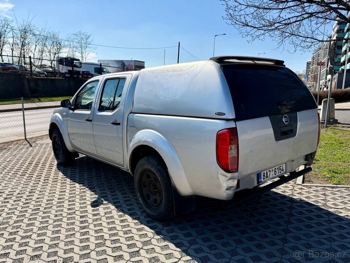Nissan Navara D40 - 2