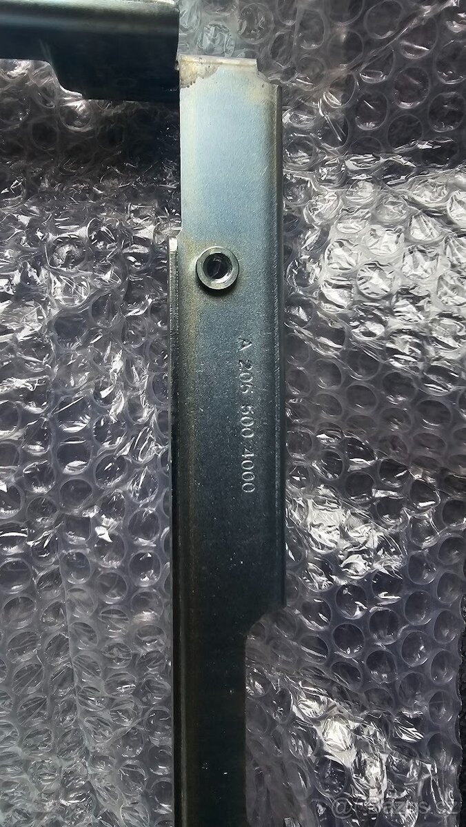 Držáky chladičů Mercedes/ Mercedes cooler bracket - 2