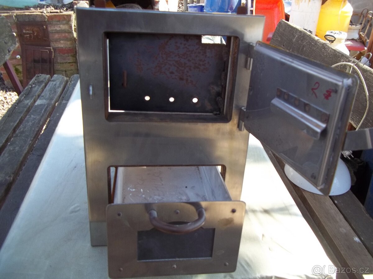 ohniště a popelnik - 2