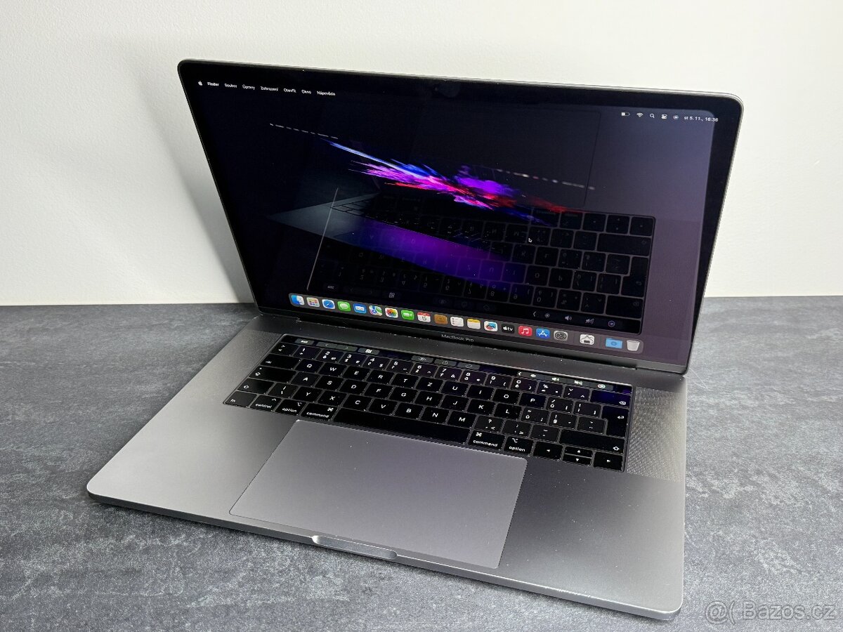 MacBook Pro 15'' 2018 / i7 / 16GB RAM / 256GB SSD - DPH - 2