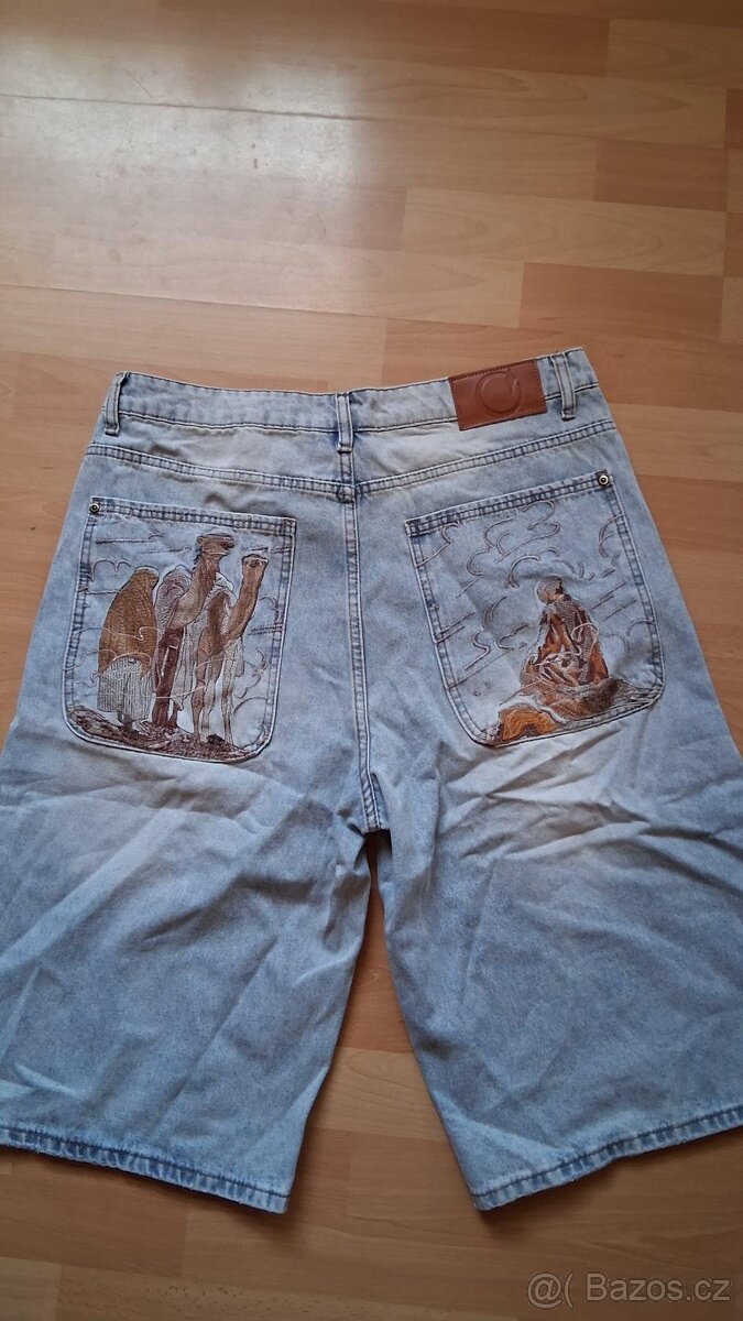 derscutze jorts / kratasy - 2