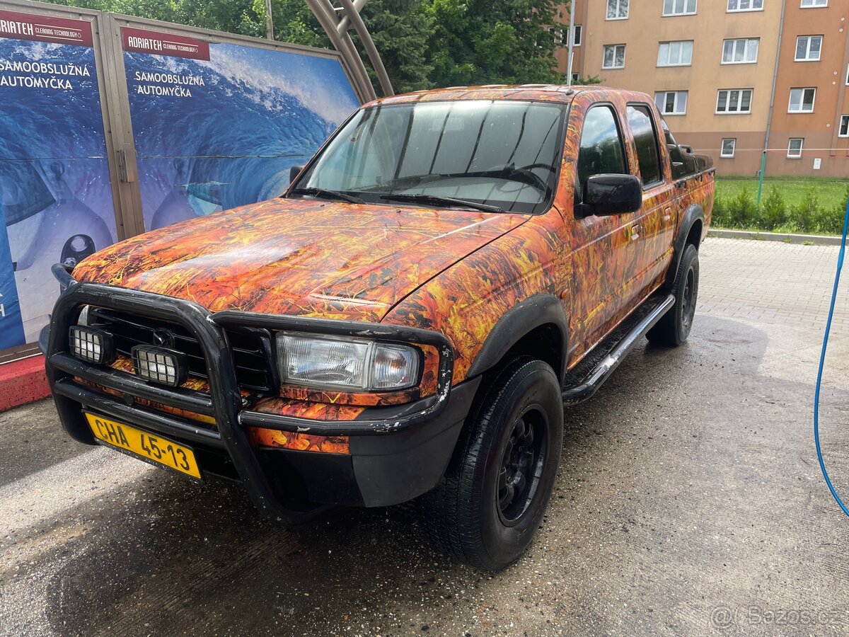 Mazda B2500