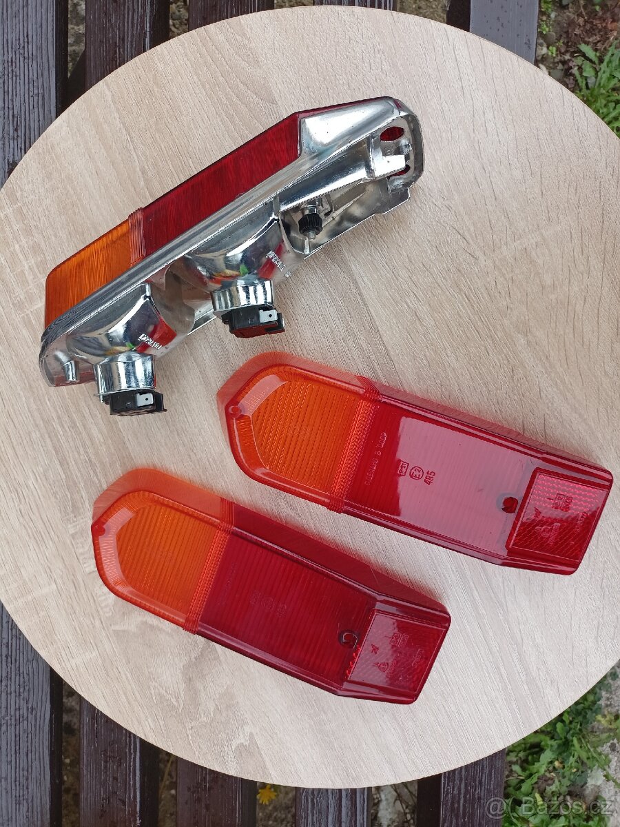 Prodám zadní světla VAZ 2102 (Žiguli) - 2