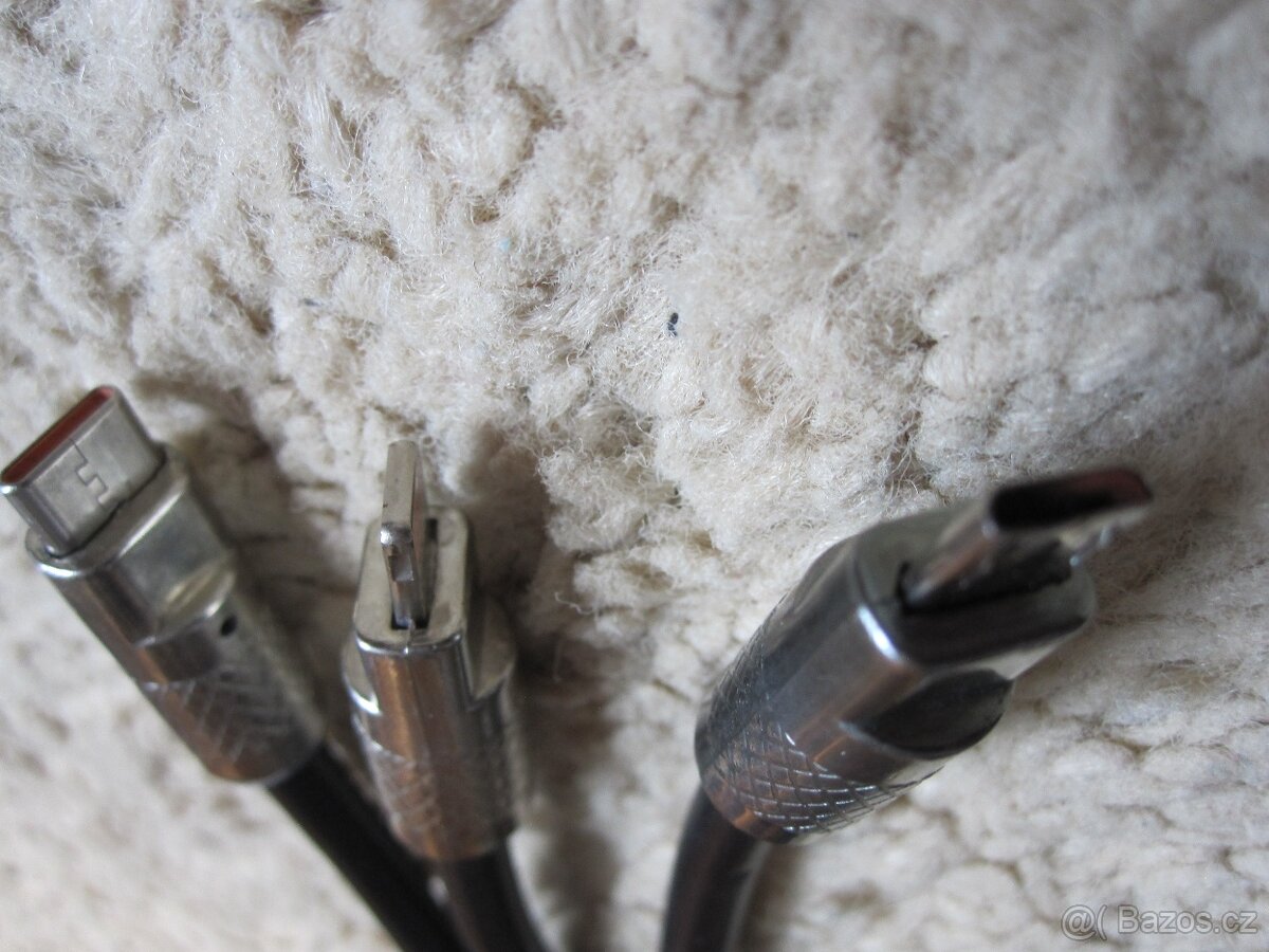 Nabíjecí kabel - 2