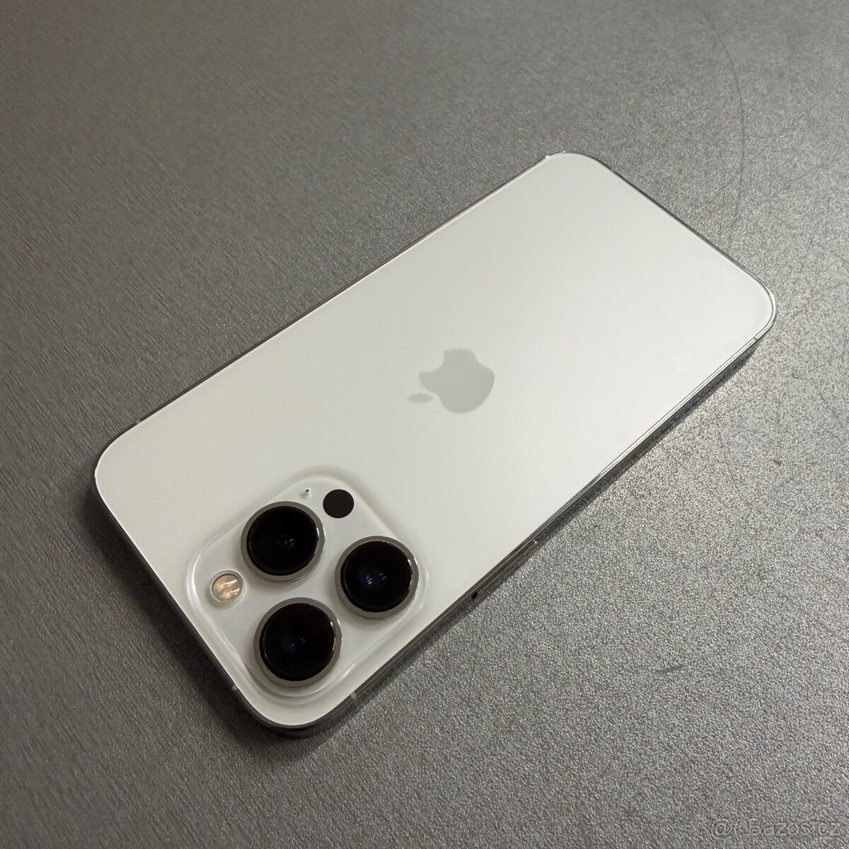 iPhone 13 Pro 128GB bílý, 100% baterie, 12 měsíců záruka - 2