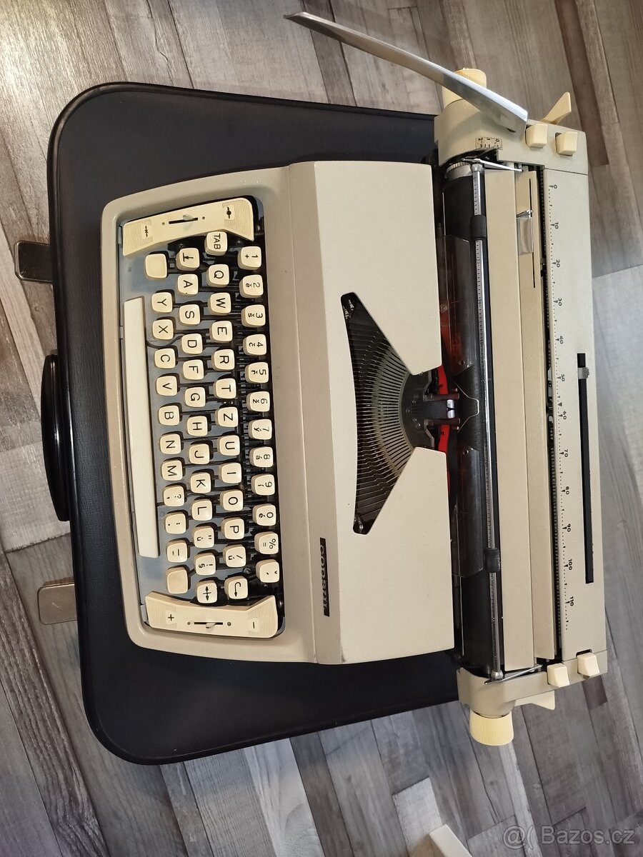 Psací stroj CONSUL - 2