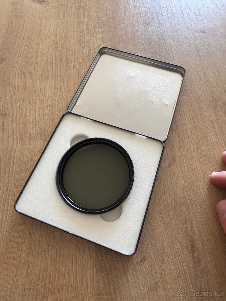 B+W ND 2x-32x variabilní filtr 67mm - 2