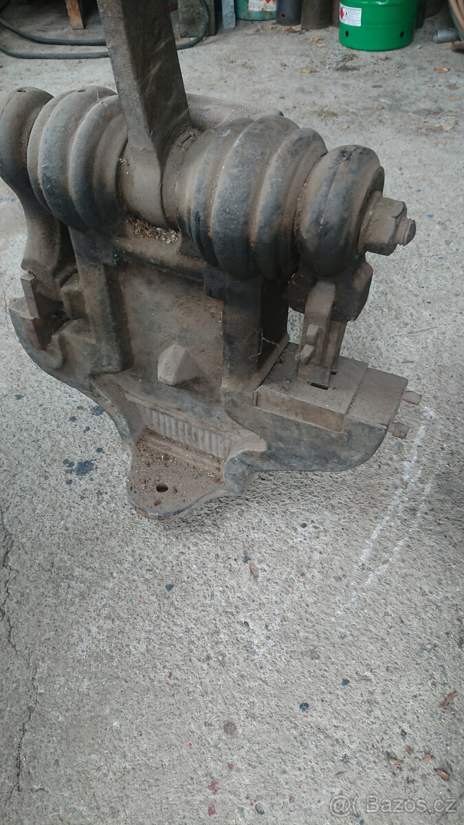 pákové nůžky - 2