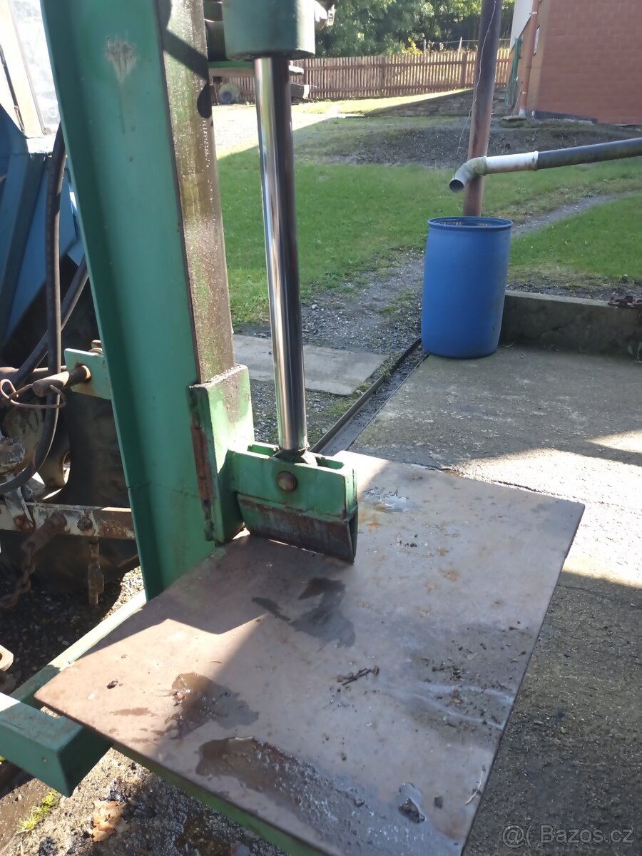 Stipacka na drevo - 2