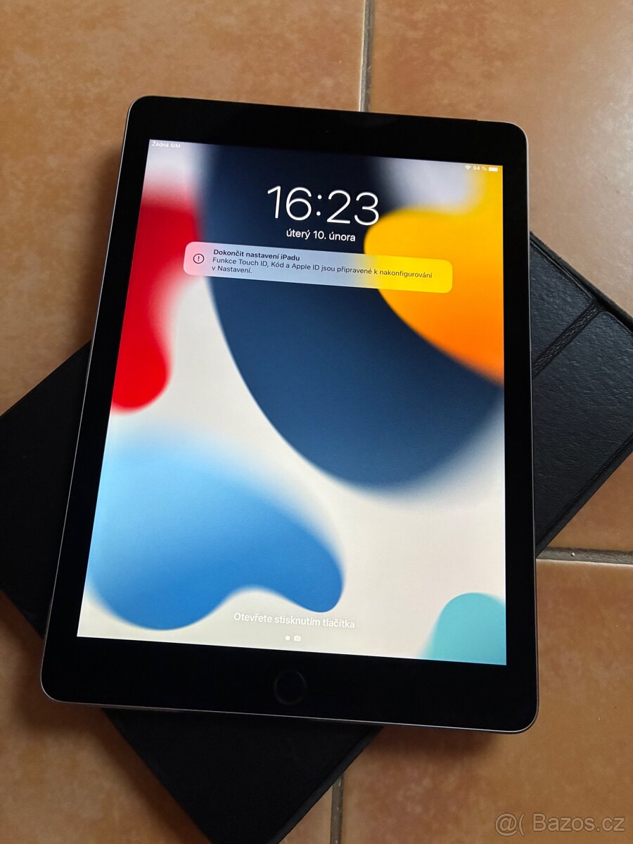 Tablet Apple iPad Air 2 64 GB Cellular (LTE), orig. obal - 2