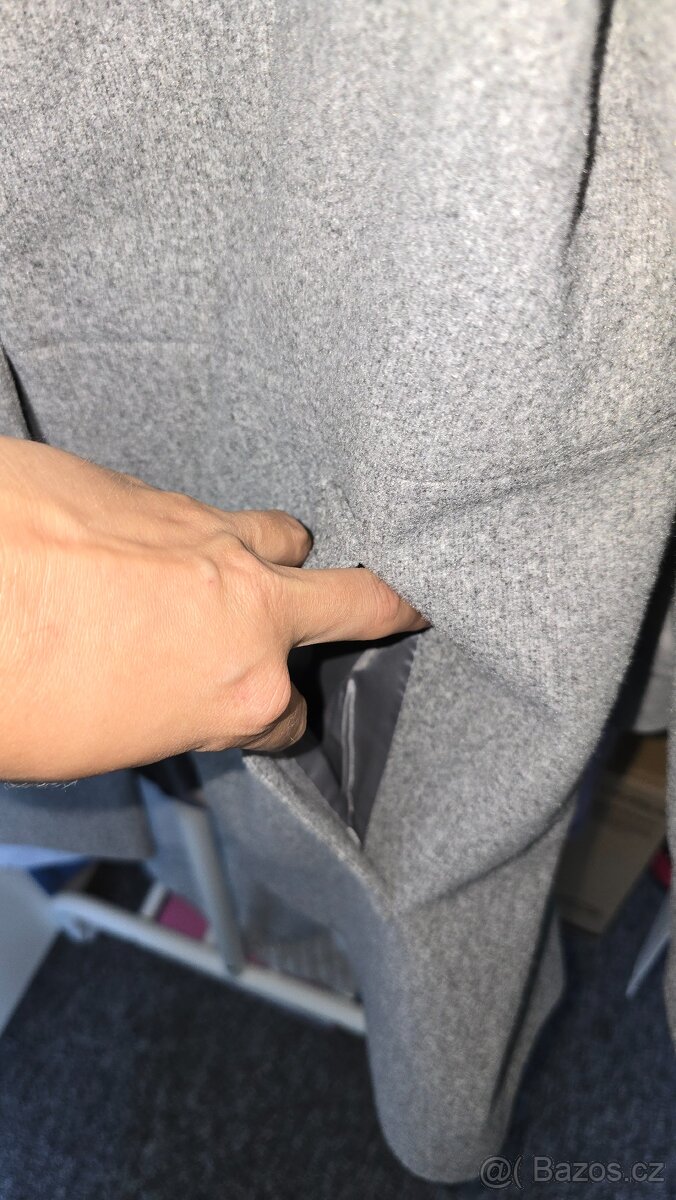 Jarní kabátek F&F vel.L - 2