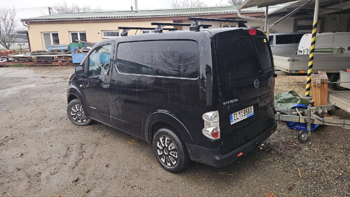 Nissan E - nv 200 - 2