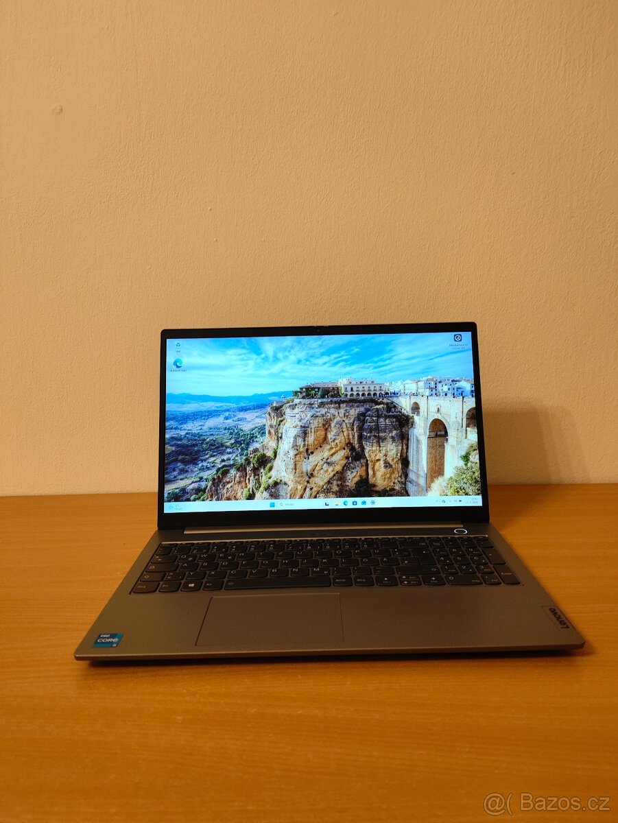 ThinkBook G2 – i5 / 8 / 256 - 2