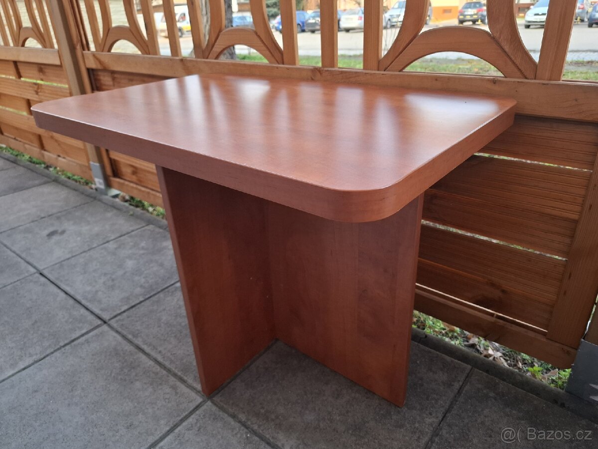 Konferencni stolek - 2